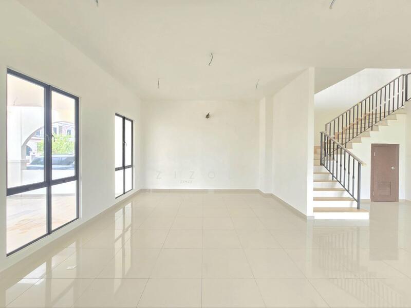 Rumah Teres 2 Tingkat untuk Dijual di Setia Safiro (Cyberjaya) - Azizol . - Living Room - PropertyGuru.com.my