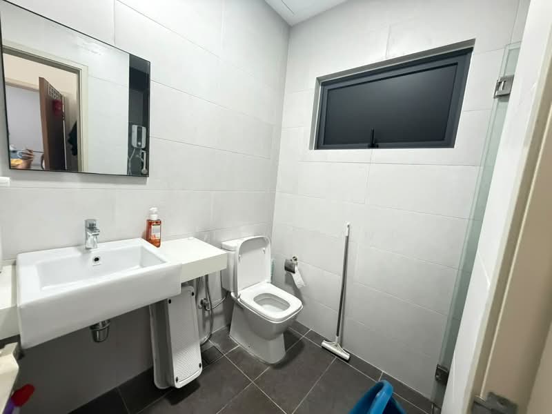 Kondominium untuk Disewa di Ara Sentral - Andrew Pang - Bathroom - PropertyGuru.com.my
