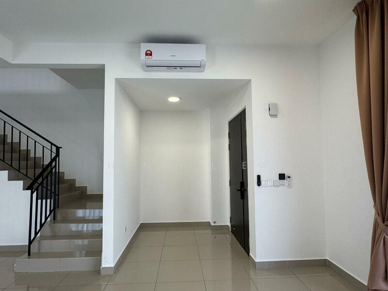 2-storey Terraced House for Sale in Cyberjaya (Selangor) - Henry Liew - Entrance - PropertyGuru.com.my