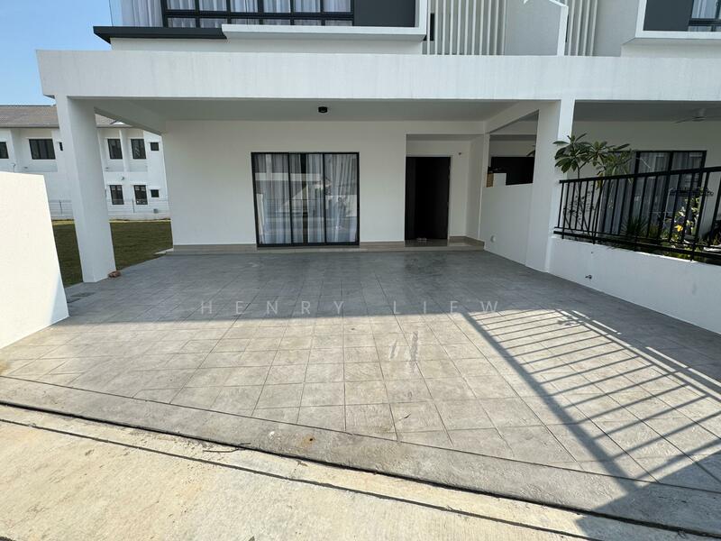 2-storey Terraced House for Sale in Cyberjaya (Selangor) - Henry Liew - Exterior - PropertyGuru.com.my