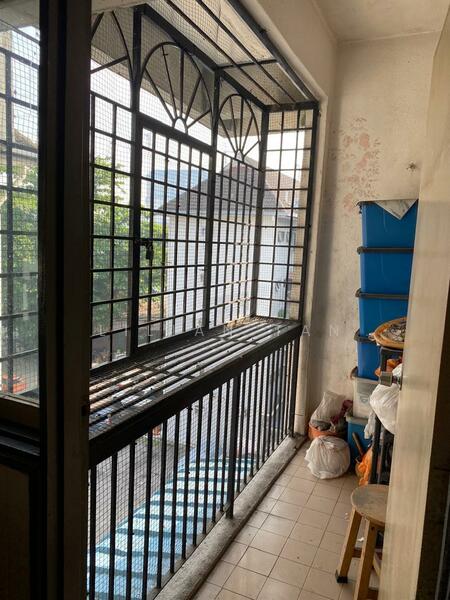 Pangsapuri untuk Dijual di Taman Sungai Besi - Lilian Tan - Balcony - PropertyGuru.com.my