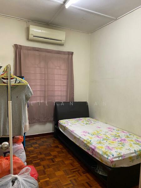 Pangsapuri untuk Dijual di Taman Sungai Besi - Lilian Tan - Bedroom - PropertyGuru.com.my