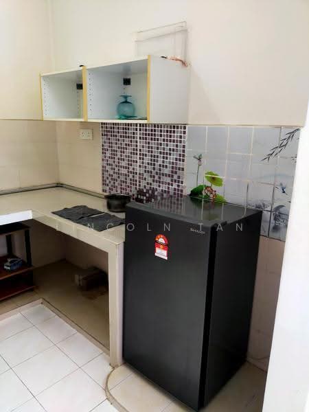 Apartment for Sale at Pangsapuri Angsana - Lincoln Tan - Kitchen - PropertyGuru.com.my
