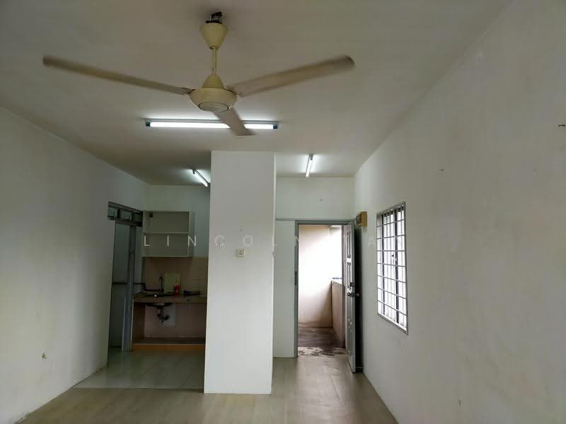 Apartment for Sale at Pangsapuri Angsana - Lincoln Tan - Kitchen - PropertyGuru.com.my