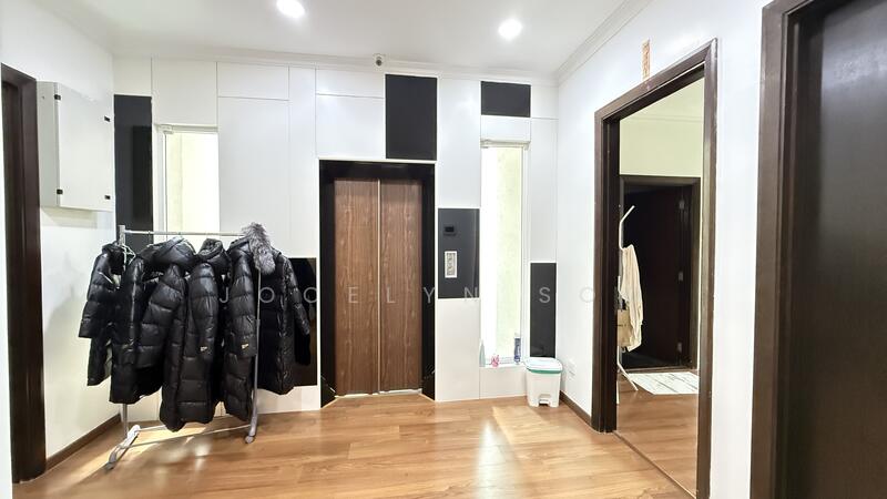 Semi-Detached House for Sale in Taman Beverly Height (Ulu Kelang) - Jocelyn Soo - Entrance - PropertyGuru.com.my