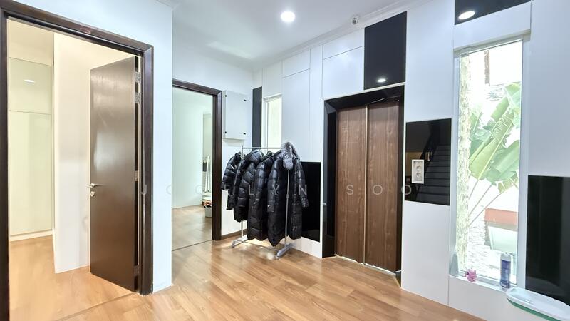 Semi-Detached House for Sale in Taman Beverly Height (Ulu Kelang) - Jocelyn Soo - Entrance - PropertyGuru.com.my