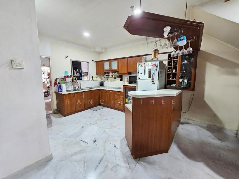 Terraced House for Sale in Batu 9 (Cheras) - Francis Thee - Kitchen - PropertyGuru.com.my