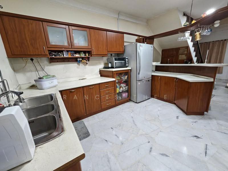 Terraced House for Sale in Batu 9 (Cheras) - Francis Thee - Kitchen - PropertyGuru.com.my