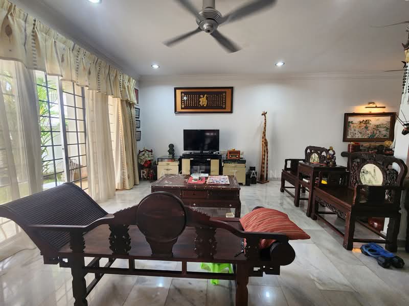 Semi-Detached House for Sale in Seksyen 17 (Petaling Jaya) - Grace Tan - Living Room - PropertyGuru.com.my