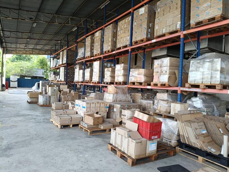 For Sale - Kawasan Perindustrian Kempas