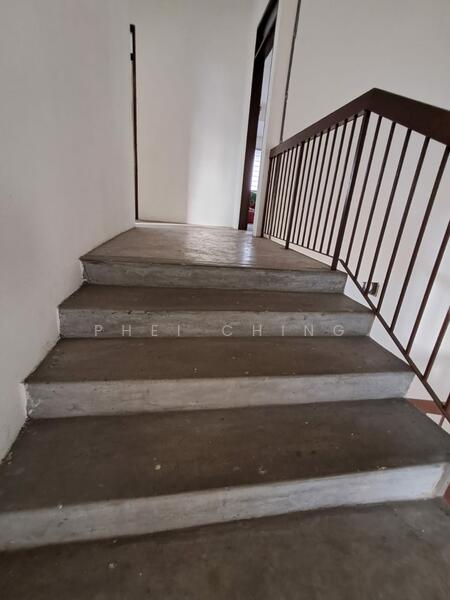 For Sale - Tingkat Pantai Jerjak