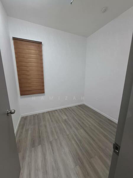 For Rent - Lakefront Residence