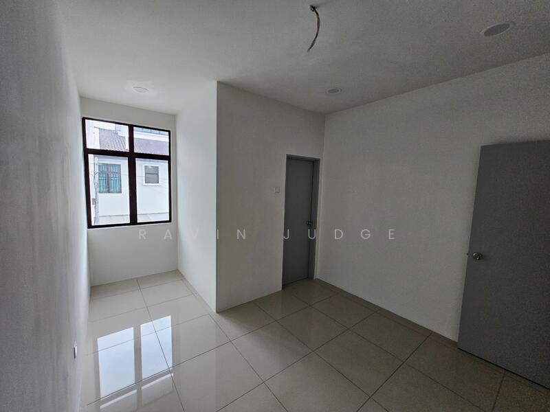 Terraced House for Sale in Sungai Buloh (Selangor) - Ravin Judge - Interior - PropertyGuru.com.my