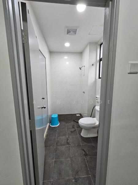 Terraced House for Sale in Sungai Buloh (Selangor) - Ravin Judge - Bathroom - PropertyGuru.com.my
