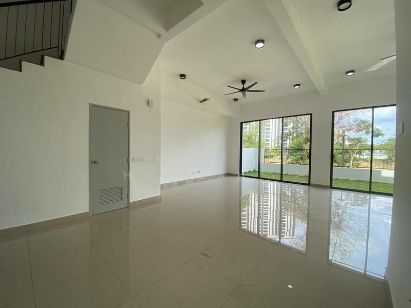 Untuk Dijual - Sejati Lakeside 2