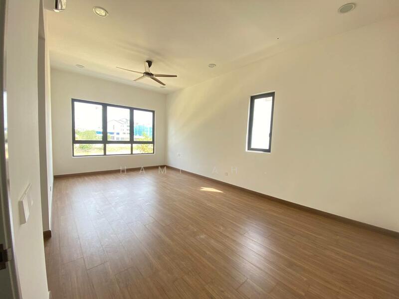 Untuk Dijual - Sejati Lakeside 2