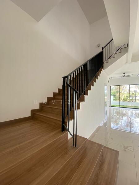 Untuk Dijual - Sejati Lakeside 2