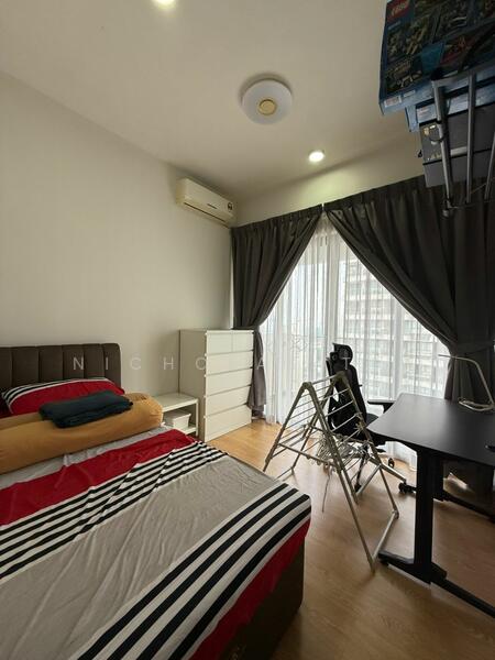 Condominium for Sale at Bay Point @ Country Garden Danga Bay - Nicholas Tey - Bedroom - PropertyGuru.com.my