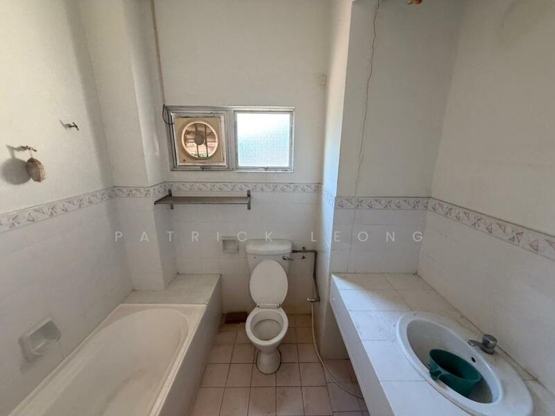 Desa 7 Bandar Country Homes, Rawang untuk Untuk Dijual - RM 558,000, Feb 2026 - Bathroom - PropertyGuru.com.my