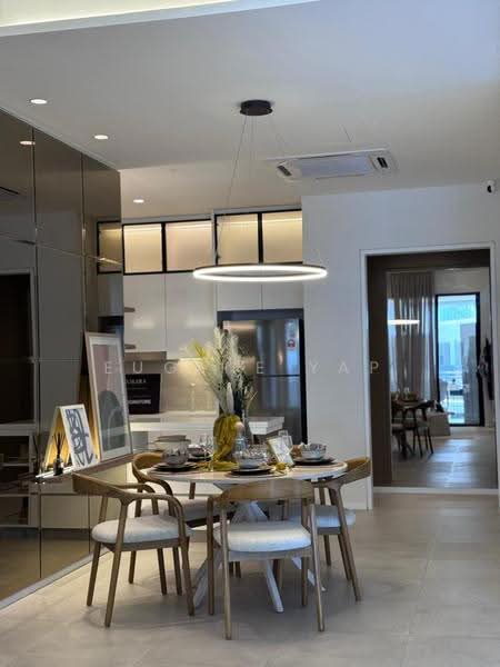 Kediaman Servis untuk Dijual di Amara Residences - Eugene Yap - PropertyGuru.com.my