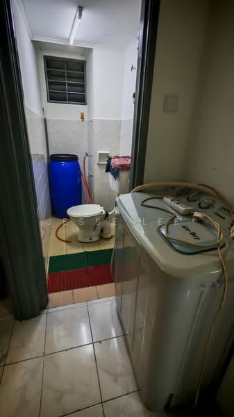 Pangsapuri untuk Dijual di SD Apartments II - Jesse Lee - Bathroom - PropertyGuru.com.my