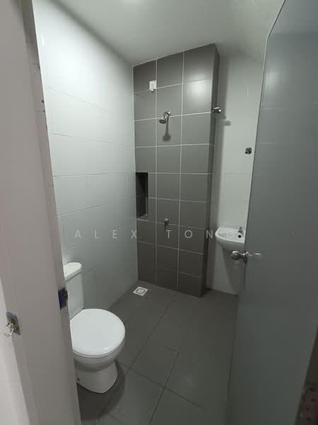 2-storey Terraced House for Rent in Bandar Puncak Alam (Puncak Alam) - Alex Tong - Bathroom - PropertyGuru.com.my