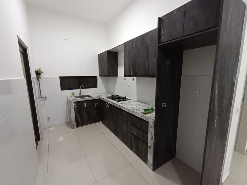 2-storey Terraced House for Rent in Bandar Puncak Alam (Puncak Alam) - Alex Tong - Kitchen - PropertyGuru.com.my