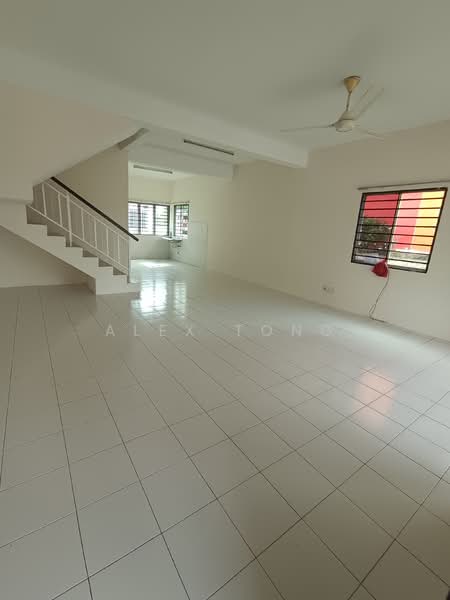 2-storey Terraced House for Rent in Kuala Selangor (Selangor) - Alex Tong - Living Room - PropertyGuru.com.my