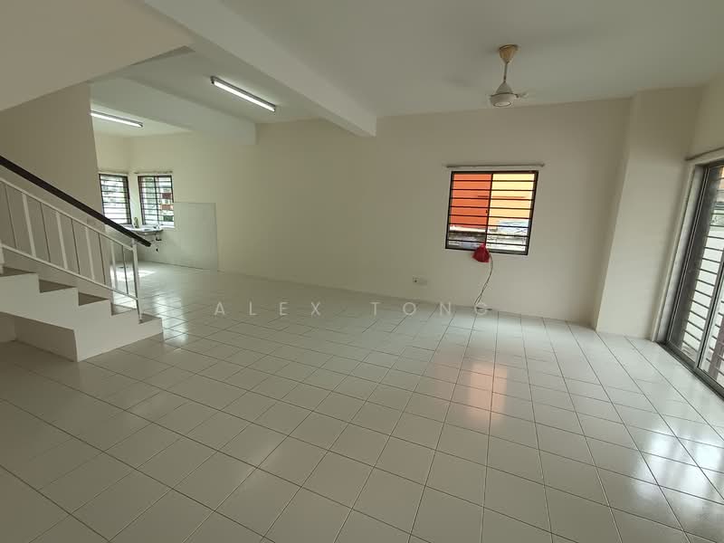 2-storey Terraced House for Rent in Kuala Selangor (Selangor) - Alex Tong - Living Room - PropertyGuru.com.my