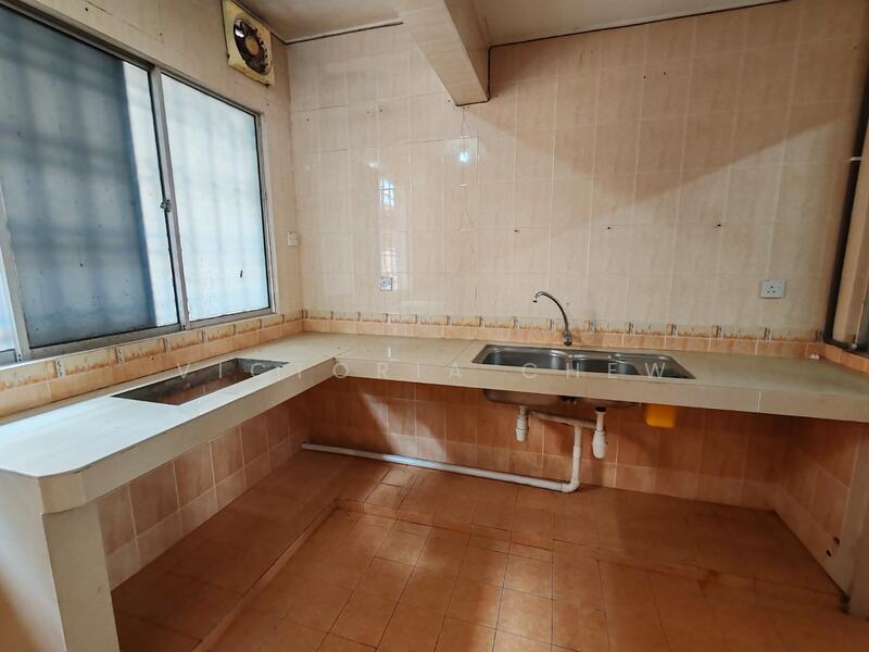 Rumah Teres 2 Tingkat untuk Dijual di Kota Kemuning (Shah Alam) - Victoria Chew - Kitchen - PropertyGuru.com.my