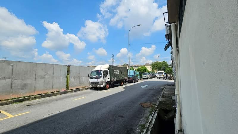 Shop / Office for Rent in Kajang (Selangor) - Taty Nordin - Exterior - PropertyGuru.com.my