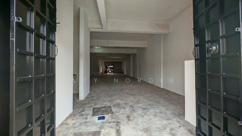 Shop / Office for Rent in Kajang (Selangor) - Taty Nordin - Entrance - PropertyGuru.com.my