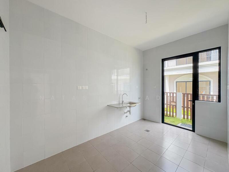2-storey Terraced House for Sale in Sepang (Selangor) - Natasha Shadan - Kitchen - PropertyGuru.com.my
