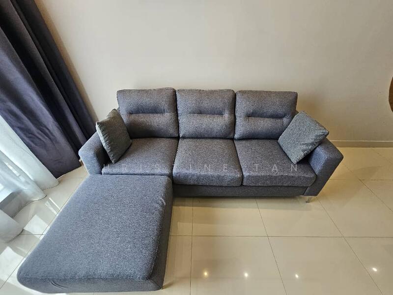 Servis Apartment untuk Disewa di Tropicana Gardens - Christine Tan - Living Room - PropertyGuru.com.my