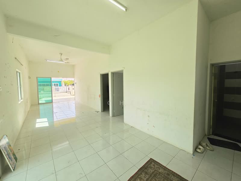 Tanjung Rambutan, Ulu Kinta untuk Untuk Dijual - RM 348,000, Mac 2026 - Living Room - PropertyGuru.com.my