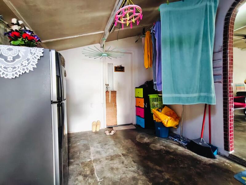 Untuk Dijual - Taman Larkin