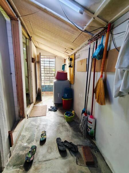 Untuk Dijual - Taman Larkin