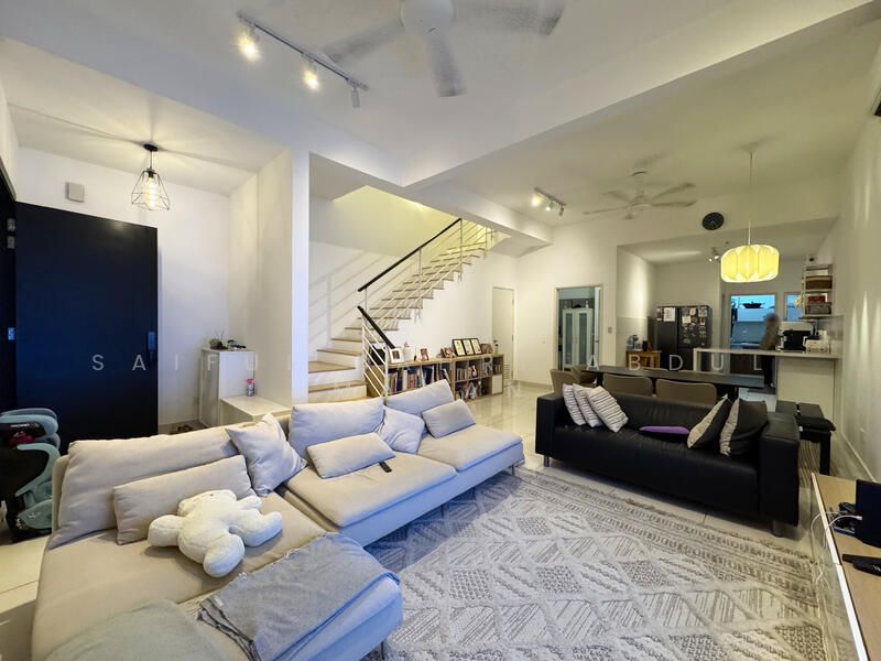 2-storey Terraced House for Sale in Bandar Gamuda Gardens (Rawang) - Saiful Bahri Abdul Manan - Living Room - PropertyGuru.com.my