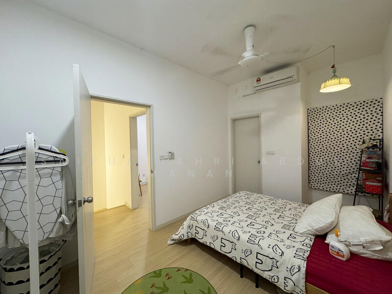 2-storey Terraced House for Sale in Bandar Gamuda Gardens (Rawang) - Saiful Bahri Abdul Manan - Bedroom - PropertyGuru.com.my