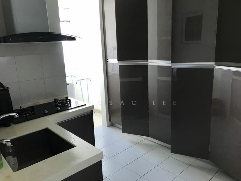 Kondominium untuk Dijual di BayStar Condominium - Cy Issac Lee - Kitchen - PropertyGuru.com.my