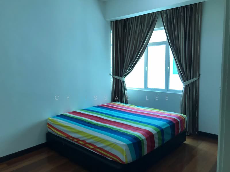 Kondominium untuk Dijual di BayStar Condominium - Cy Issac Lee - Bedroom - PropertyGuru.com.my