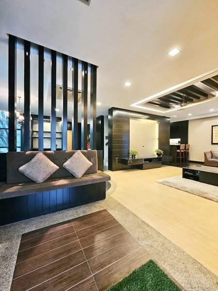 Semi-Detached House for Sale in Austin Perdana (Tebrau) - Yik Tat - PropertyGuru.com.my