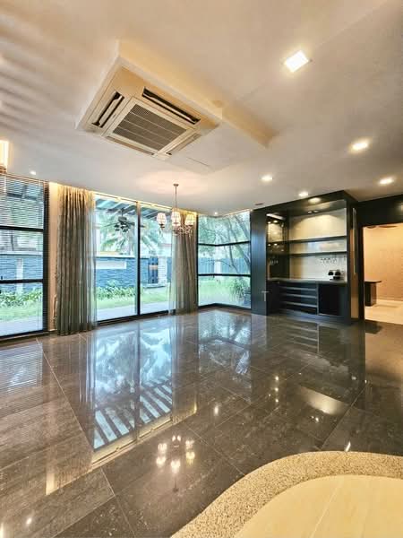 Semi-Detached House for Sale in Austin Perdana (Tebrau) - Yik Tat - PropertyGuru.com.my