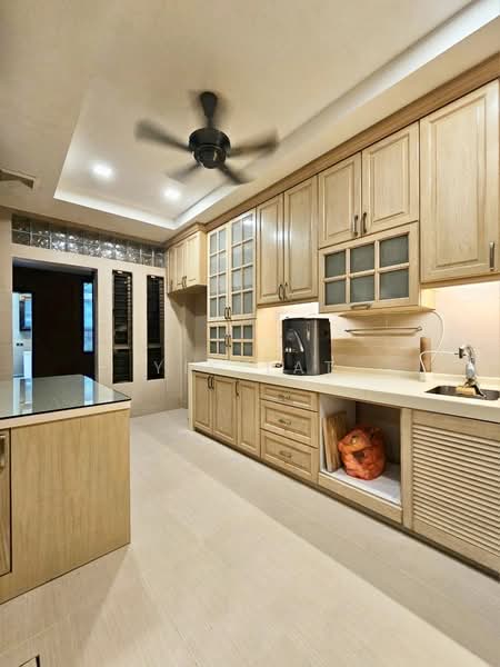 Semi-Detached House for Sale in Austin Perdana (Tebrau) - Yik Tat - PropertyGuru.com.my