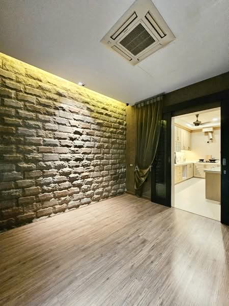 Semi-Detached House for Sale in Austin Perdana (Tebrau) - Yik Tat - PropertyGuru.com.my