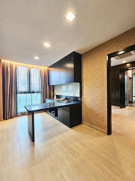 Semi-Detached House for Sale in Austin Perdana (Tebrau) - Yik Tat - PropertyGuru.com.my