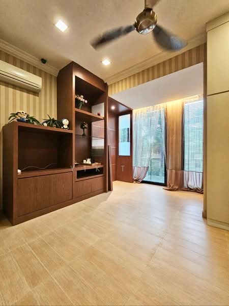 Semi-Detached House for Sale in Austin Perdana (Tebrau) - Yik Tat - PropertyGuru.com.my