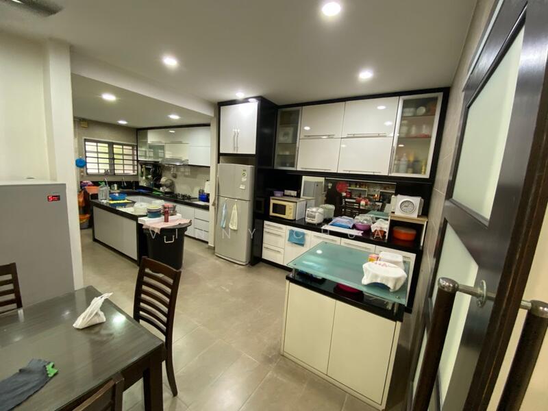 2-storey Terraced House for Sale in Klang (Selangor) - Vinny Chua - Kitchen - PropertyGuru.com.my
