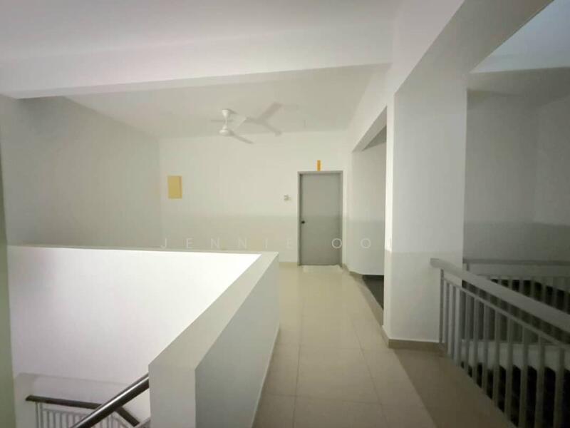 2-storey Terraced House for Sale in Iskandar Puteri (Nusajaya) (Johor) - Jennie Ooi - Corridor - PropertyGuru.com.my