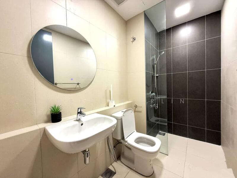 Kondominium untuk Disewa di One Cochrane Residence - Angelina Erlin - Bathroom - PropertyGuru.com.my
